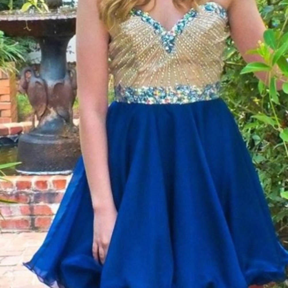 Sherri Hill homecoming dress